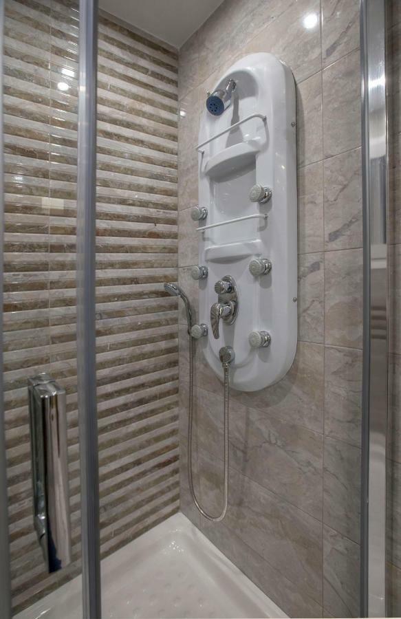 Spacious & Convenient Place Near Acropolis Museum By Ghh Athens Exterior photo